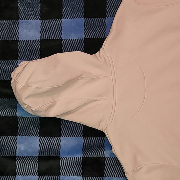 Puma+RCKLSS. Streetwear hoodie. Women's size Large. Like-new. - Picture 16 of 16